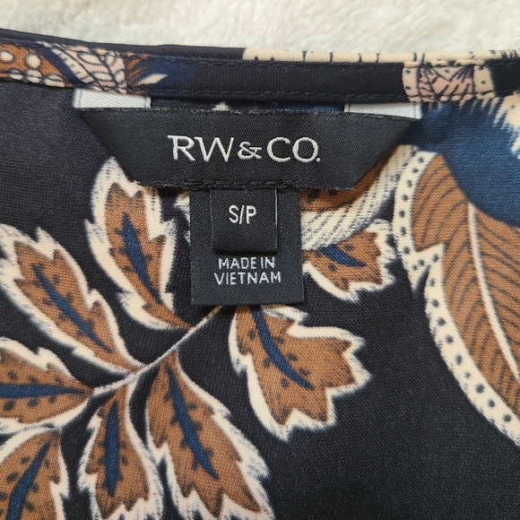 RW&Co Long Sleeve Floral Blouse - Small - Picture 7 of 8